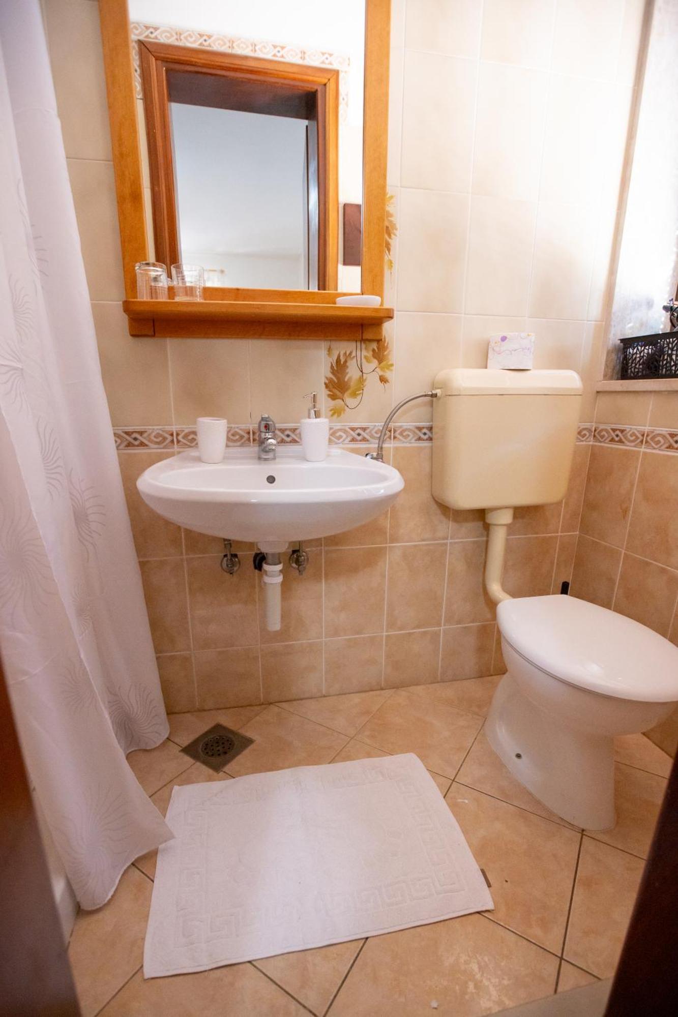 Guesthouse Sanabor Postojna Eksteriør bilde